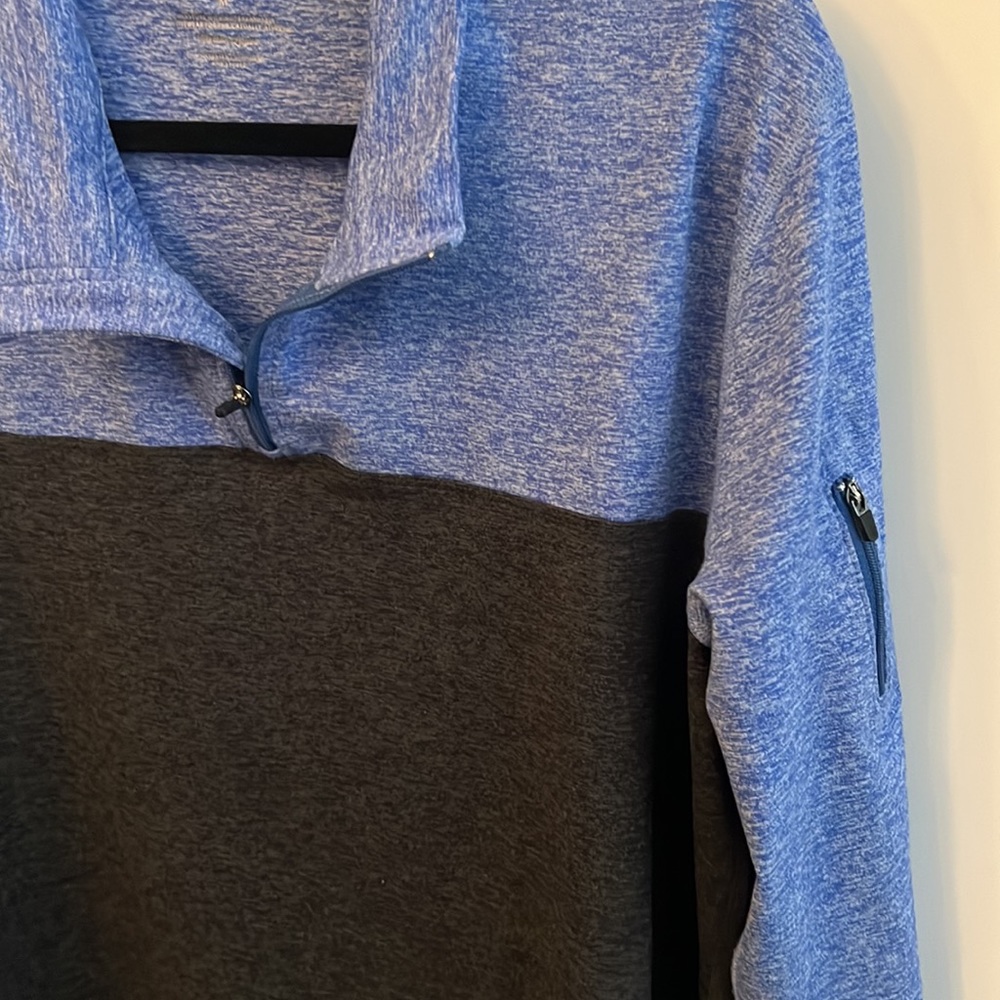Color Block 1/4 Zip - Picture 3 of 11